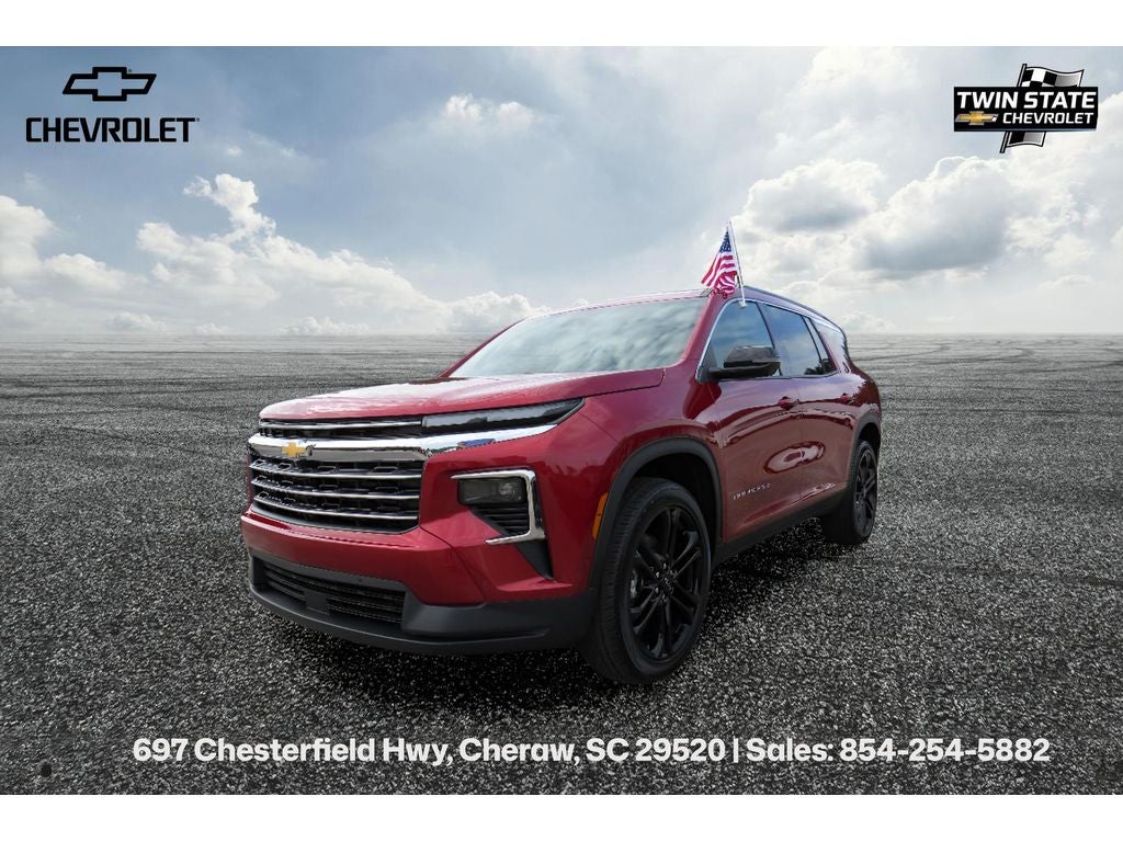 2026 Chevrolet Traverse LT in Radiant Red Tintcoat — front three-quarter view
